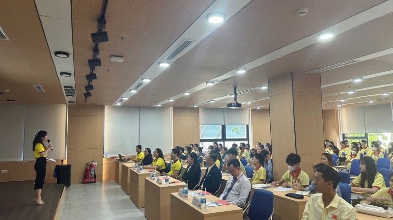 Business Administration & Marketing Students – Nam Can Tho University visit and…