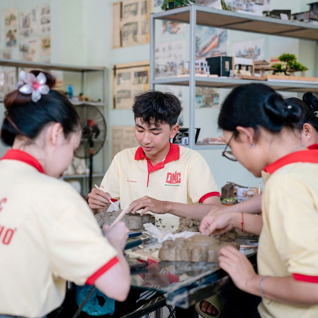 Xưởng thực hành xây dựng - kiến trúc