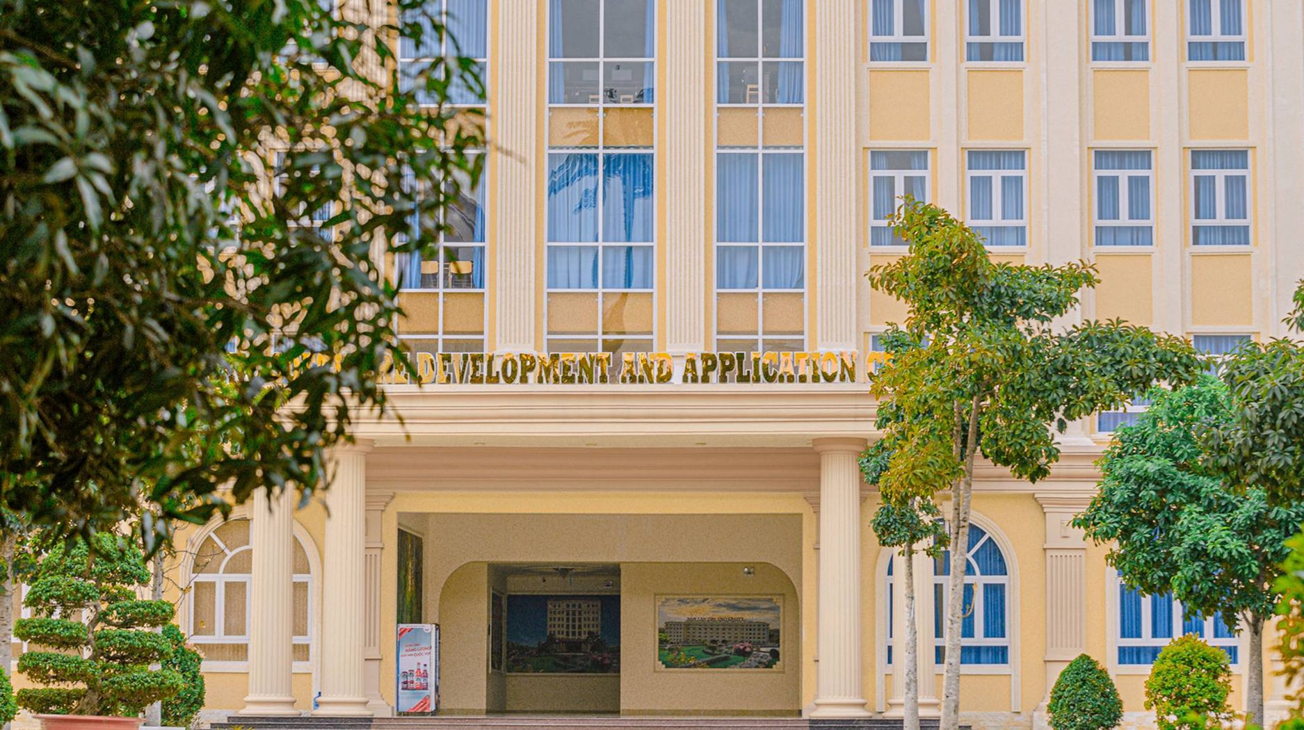 Trung tâm Phát triển và Ứng dụng phần mềm DNC